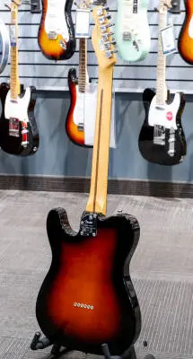 Fender - American Professional II Telecaster, Rosewood Fingerboard - 3-Colour Sunburst 2